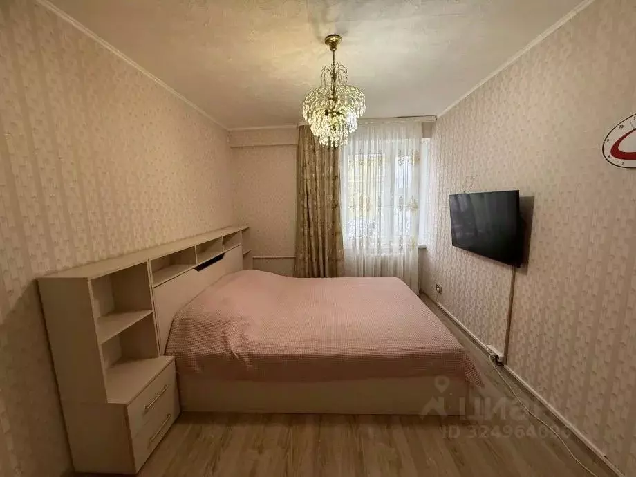 3-к кв. Пермский край, Березники Октябрьская ул., 1Б (65.6 м) - Фото 1