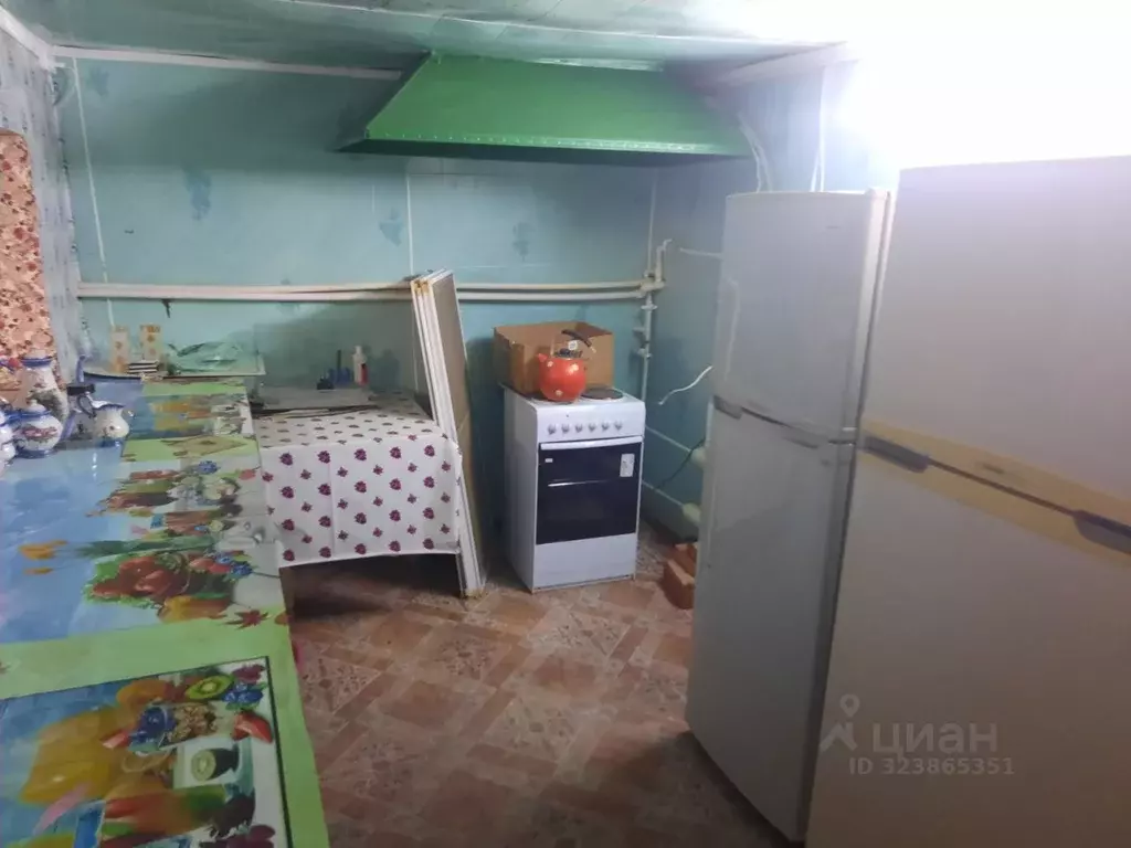 Помещение свободного назначения в Саратовская область, Саратов ул. ... - Фото 1