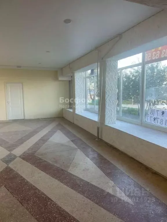 Помещение свободного назначения в Крым, Феодосия ул. Чкалова, 177 (90 ... - Фото 2