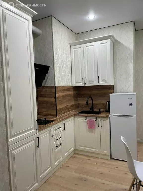 1-комнатная квартира: село Кенже, Каменская улица, 100 (36 м) - Фото 0