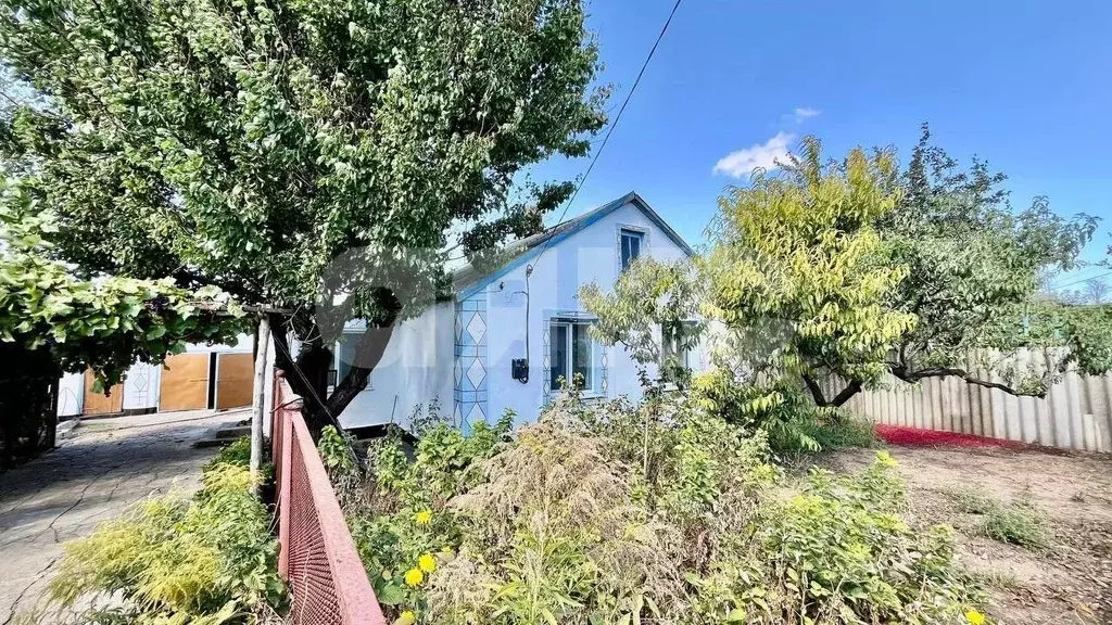 Дом в Крым, Джанкойский район, Стальненское с/пос, с. Стальное ул. ... - Фото 1