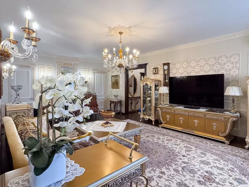 3-к кв. Москва ул. Удальцова, 85К4 (140.0 м) - Фото 1