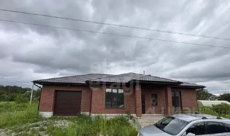 Дом в Калужская область, Калуга ул. Космонавта Леонова, 14 (140 м) - Фото 1