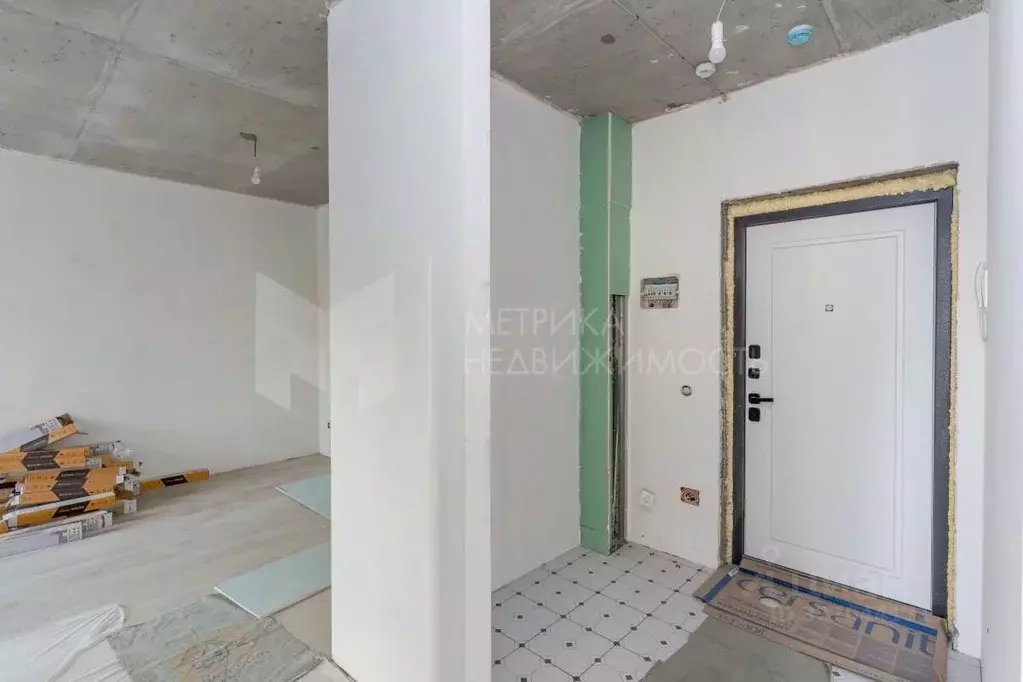 2-к кв. Тюменская область, Тюмень ул. Василия Малкова, 7 (55.0 м) - Фото 1