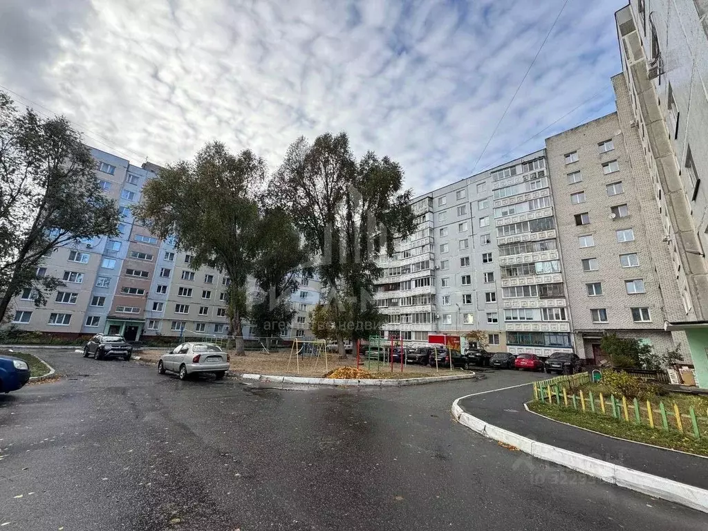 3-к кв. Брянская область, Брянск ул. Тельмана, 66/4 (63.5 м) - Фото 1