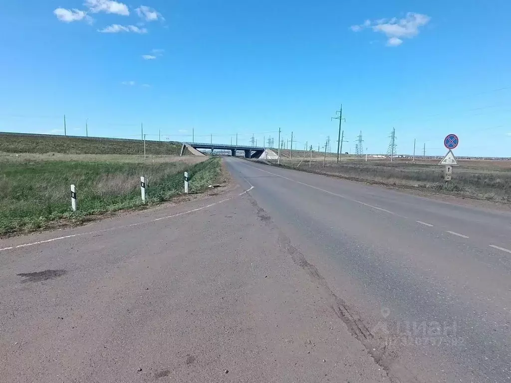 Участок в Оренбургская область, Оренбургский район, с. Ивановка ... - Фото 2