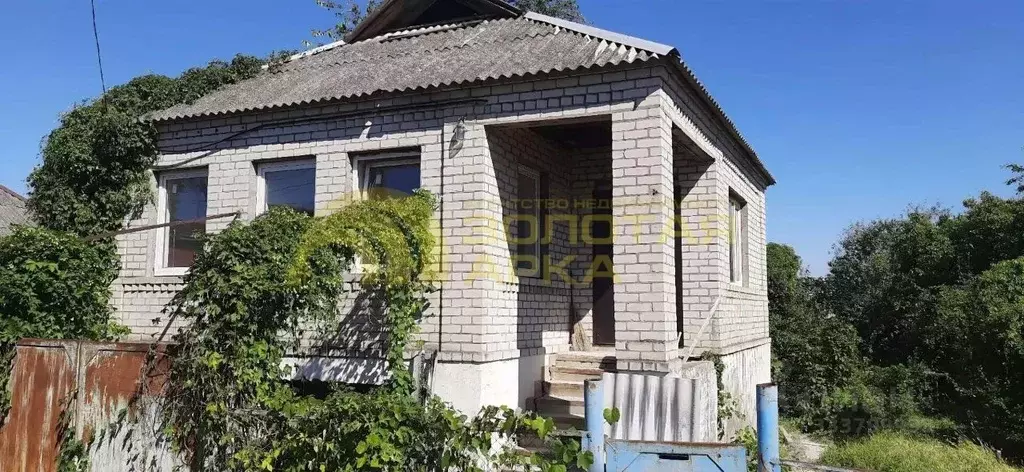 Дом в Краснодарский край, Крымск ул. 3-я Российская, 18 (80 м) - Фото 1