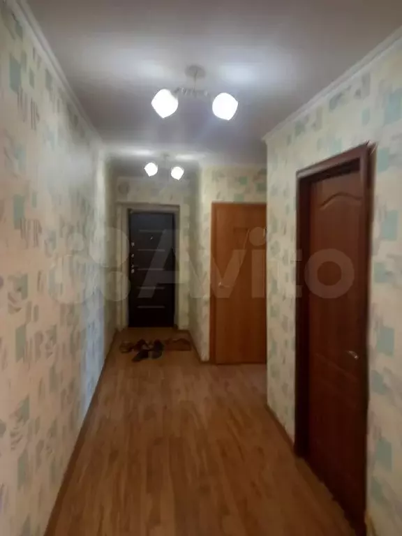 3-к. квартира, 60 м, 3/9 эт. - Фото 1