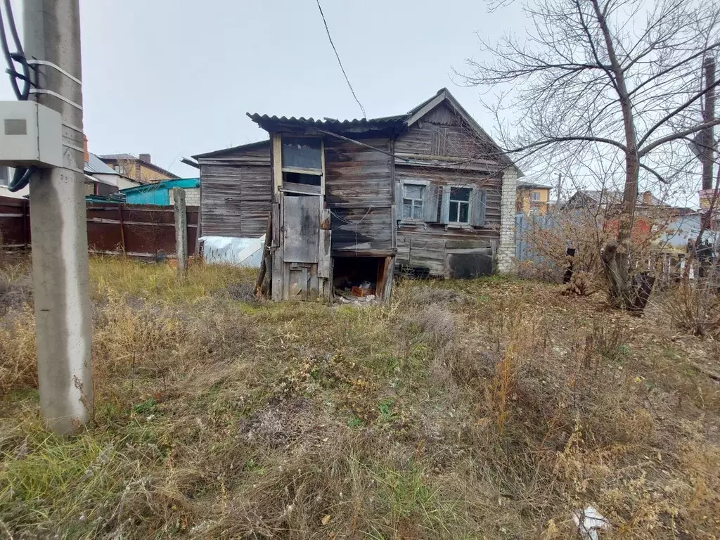 Дом в Саратовская область, Саратов Алексеевская ул., 19 (20 м) - Фото 1