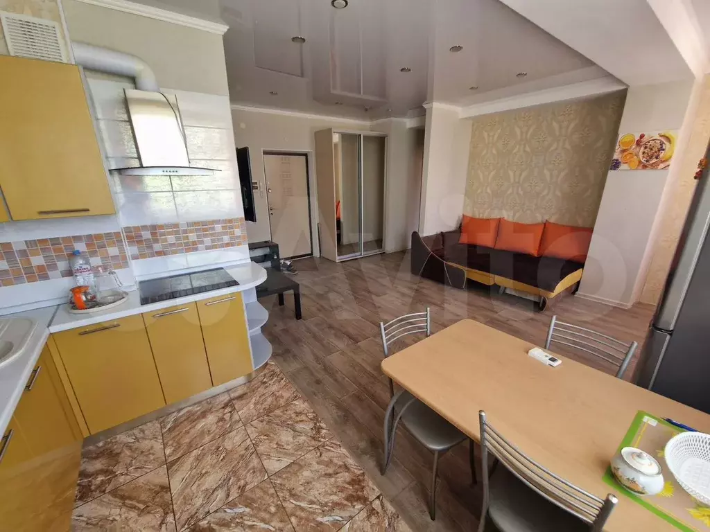 3-к. квартира, 80 м, 2/9 эт. - Фото 1