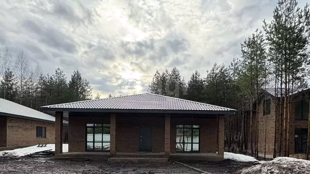 Дом в Башкортостан, Уфимский район, Русско-Юрмашский сельсовет, д. ... - Фото 2