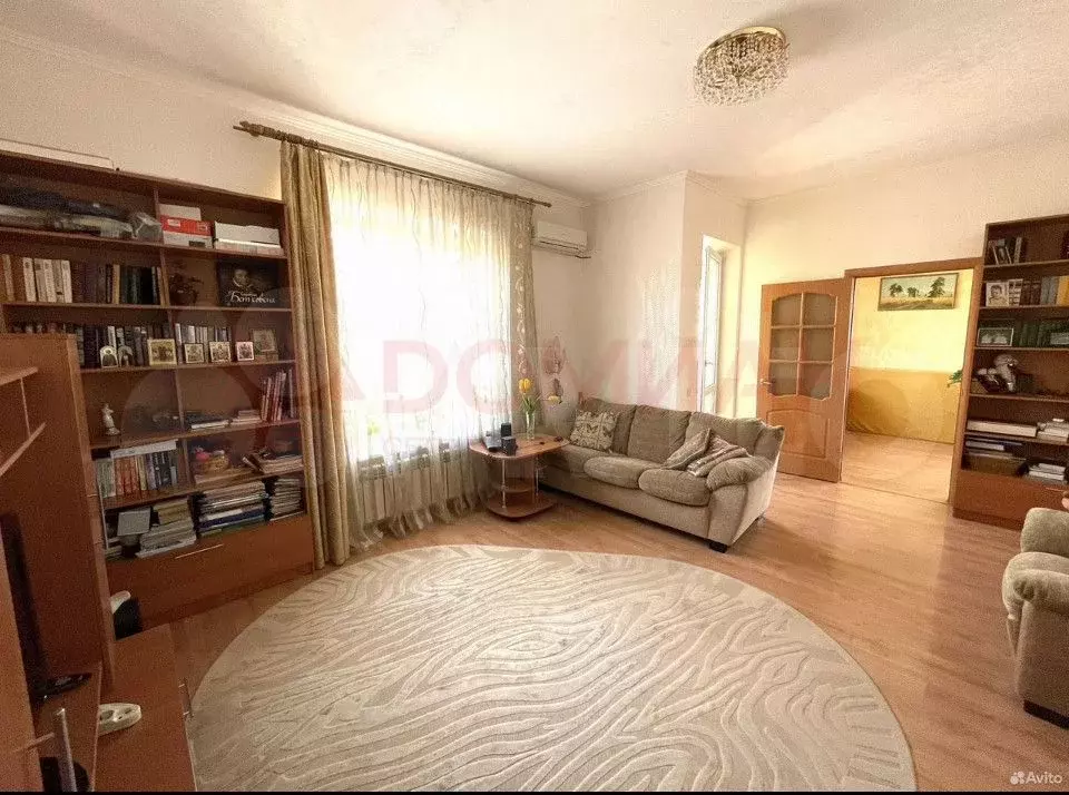 1-к. квартира, 46 м, 1/4 эт. - Фото 1