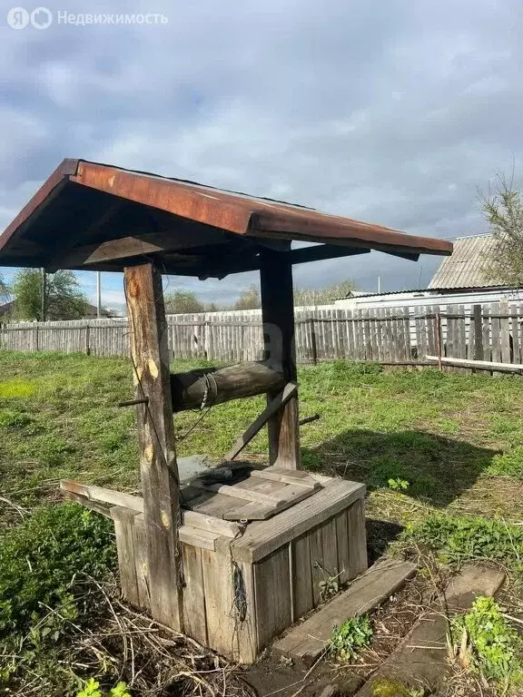 Дом в село Садовое, Октябрьская улица (40.7 м) - Фото 1