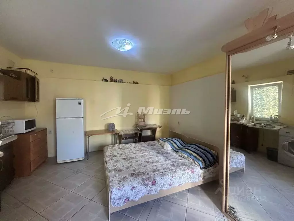 Дом в Крым, Симферополь ул. Чонгарская, 22 (24 м) - Фото 1