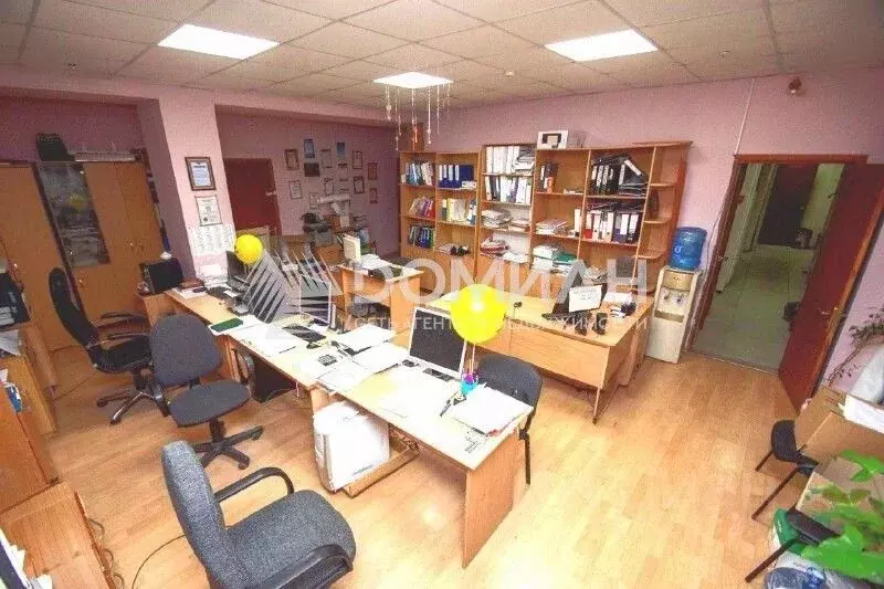 Помещение свободного назначения в Ростовская область, Новочеркасск ... - Фото 1