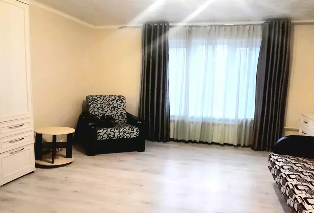 Комната Москва ул. Корнейчука, 48 (18.0 м) - Фото 0