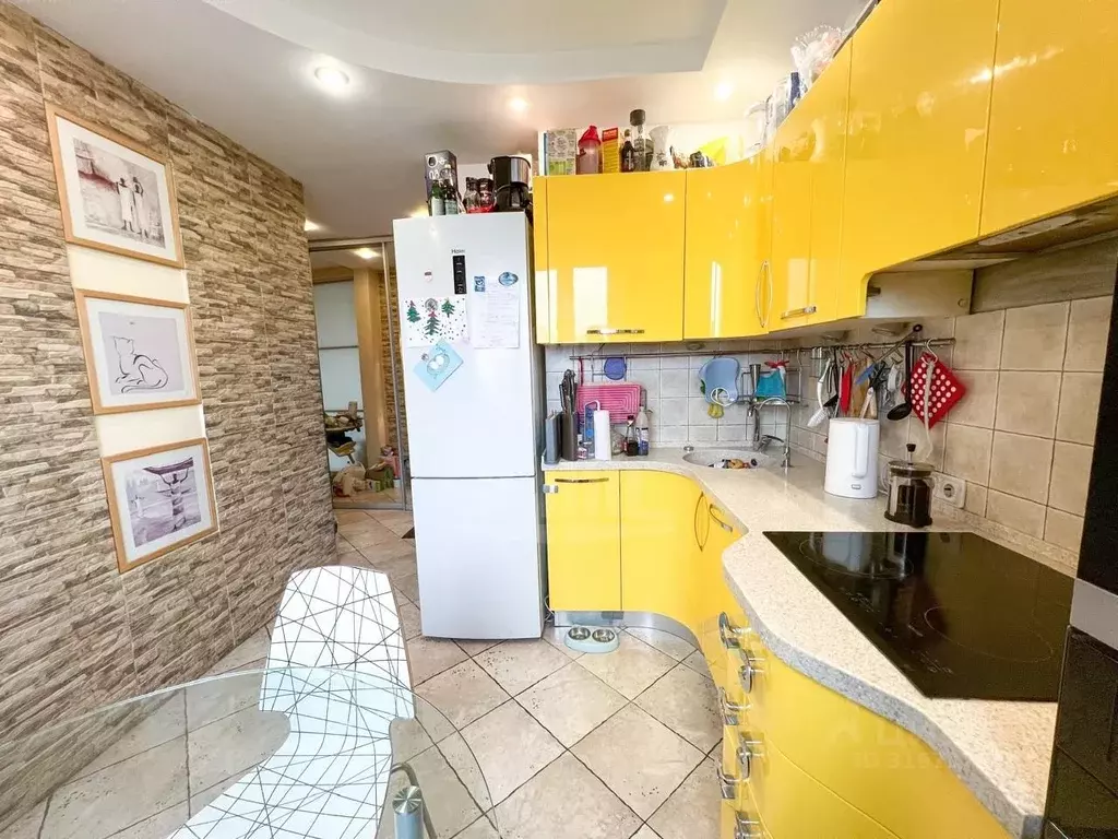 3-к кв. Москва ул. Борисовские Пруды, 16К2 (74.4 м) - Фото 0