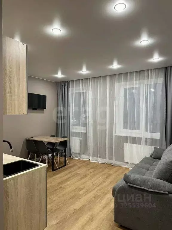 1-к кв. Тюменская область, Тюмень ул. Новоселов, 96 (36.0 м) - Фото 1