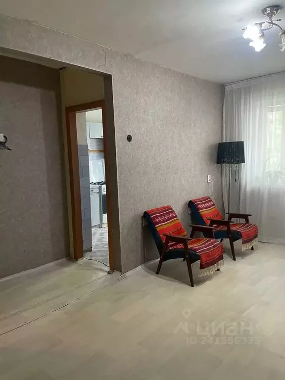 2-к кв. Красноярский край, Красноярск Семафорная ул., 243 (45.0 м) - Фото 0