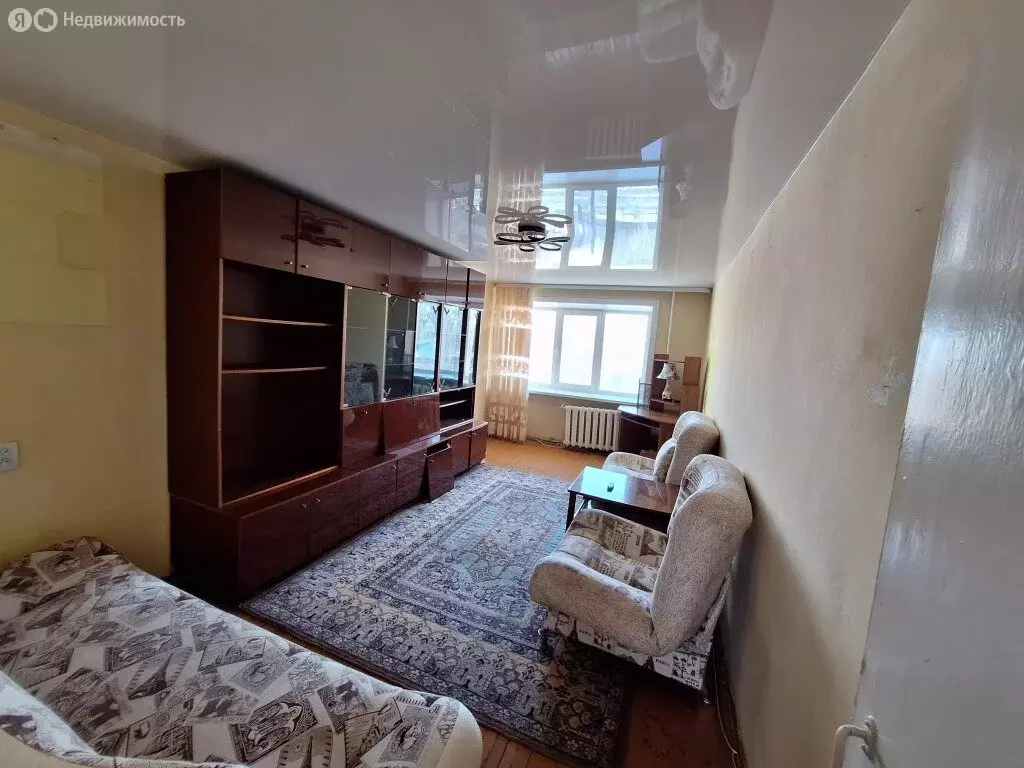 2-комнатная квартира: Райчихинск, Музыкальная улица, 35 (49.6 м) - Фото 1