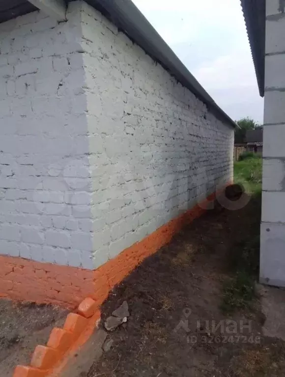 Гараж в Орловская область, Кромы пгт ул. К. Маркса (30 м) - Фото 2