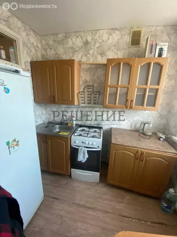 1-комнатная квартира: Миасс, улица Кирова, 95 (30 м) - Фото 1