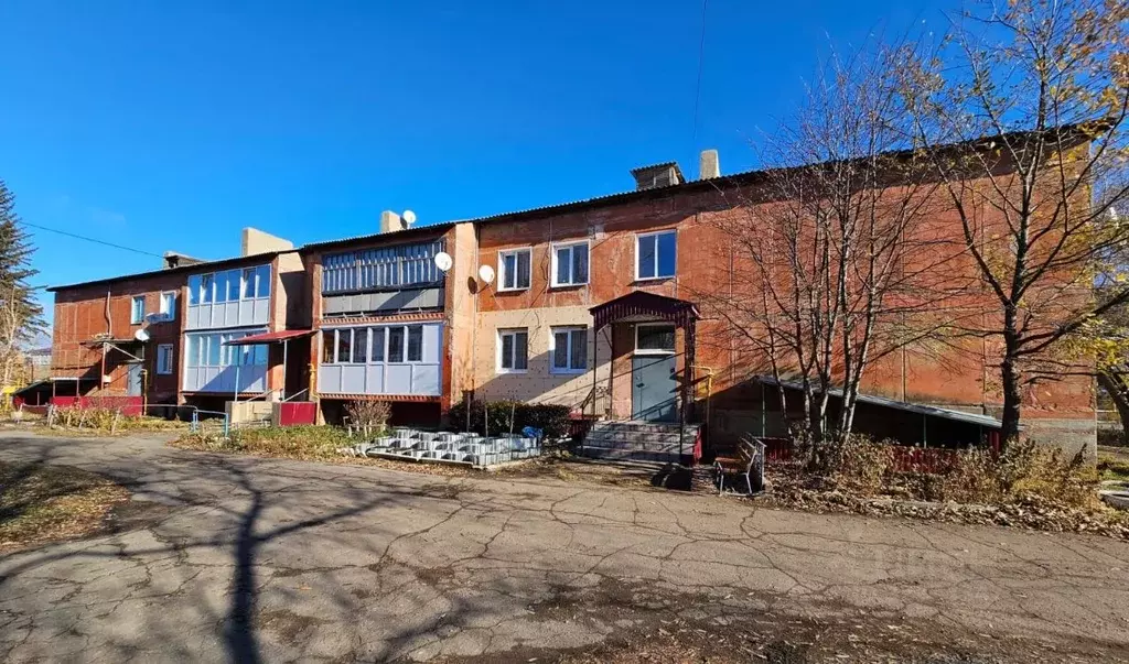 2-к кв. Омская область, Калачинск ул. Черепова, 83 (41.9 м) - Фото 1