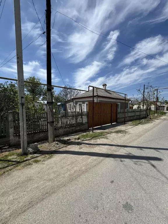 Дом в Крым, Советский пгт пер. Мартынова, 13 (70 м) - Фото 0