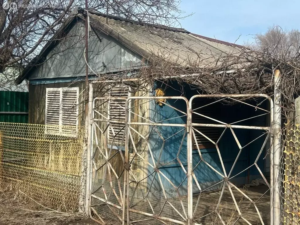 Дом в Энгельсский район, Красноярское муниципальное образование, СНТ ... - Фото 1