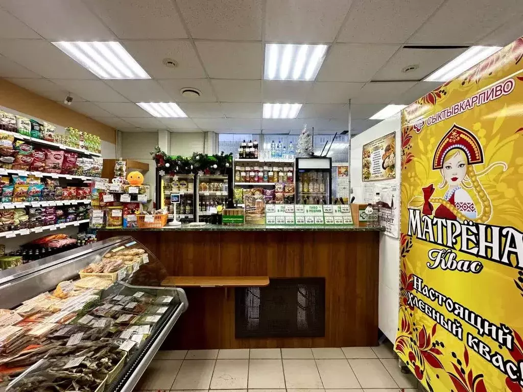 Торговая площадь в Коми, Сыктывкар просп. Бумажников, 36/1к4 (30 м) - Фото 0