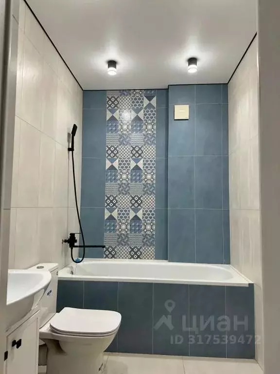 2-к кв. Дагестан, Каспийск ул. Молодежная, 4А (55.0 м) - Фото 1