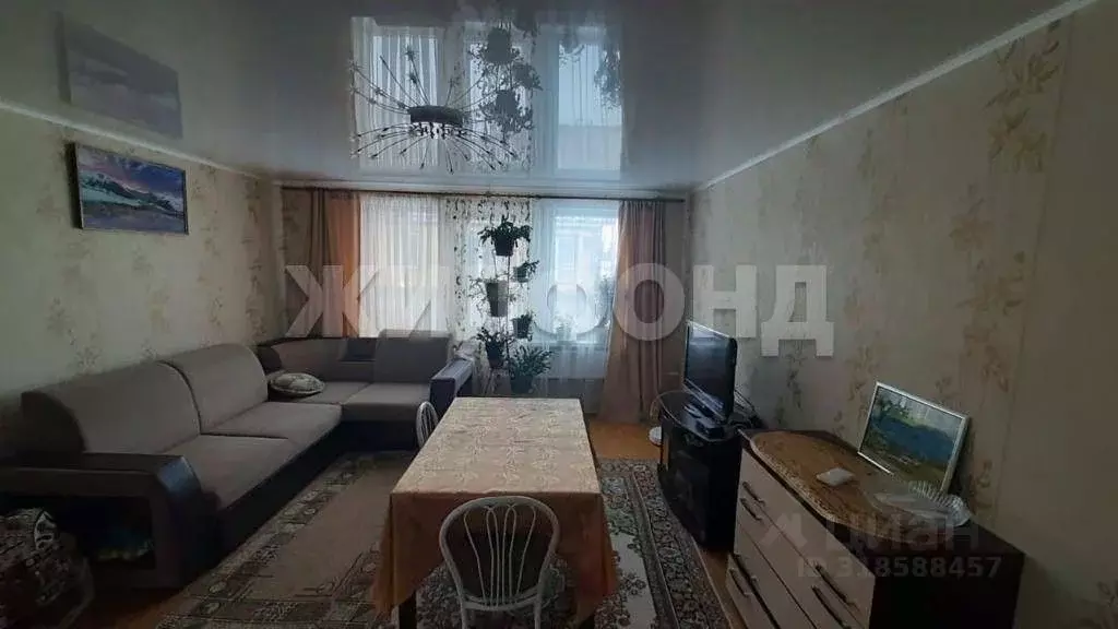 Дом в Новосибирская область, Колыванский район, д. Большой Оеш ул. ... - Фото 1