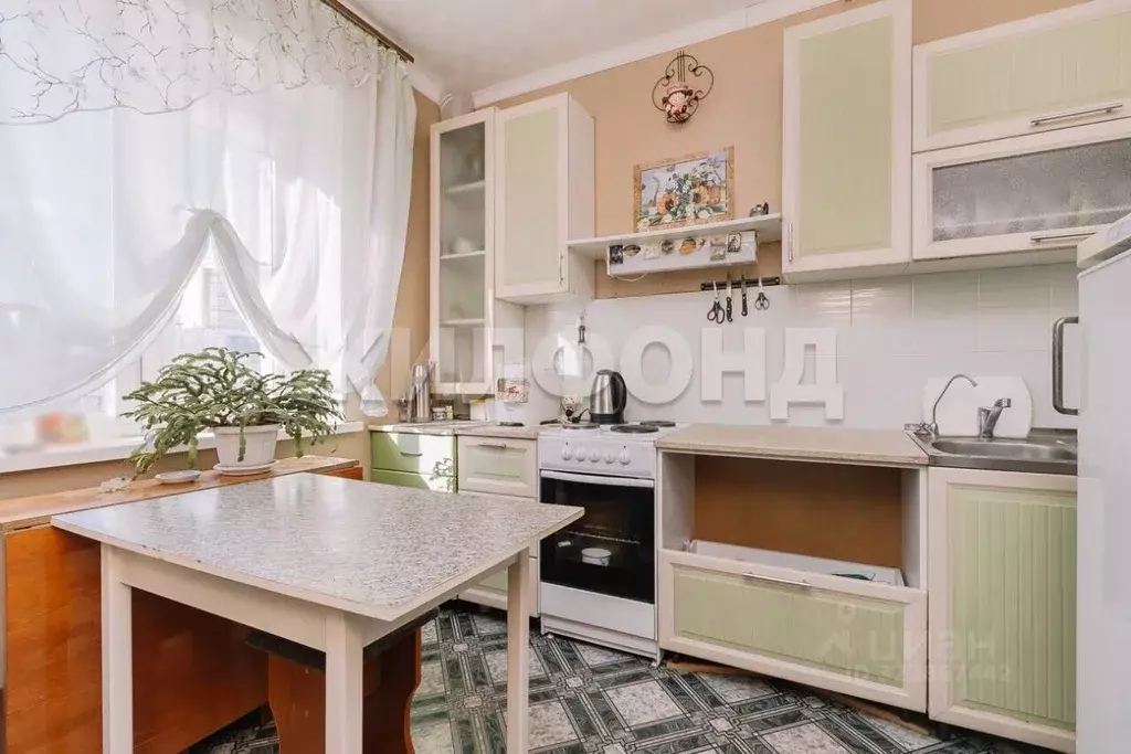 1-к кв. Новосибирская область, Новосибирск ул. В. Высоцкого, 42 (34.2 ... - Фото 0