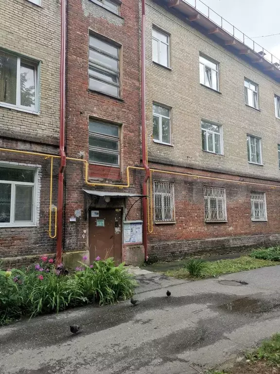 3-к. квартира, 70 м, 1/3 эт. - Фото 1