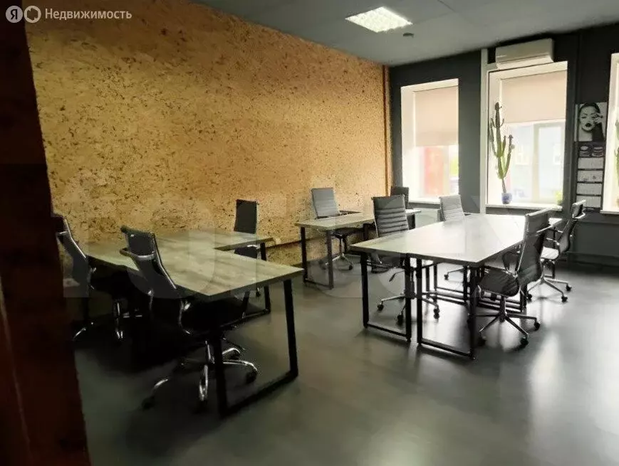 Офис (335 м) - Фото 2