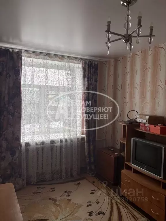 2-к кв. Пермский край, Чусовой Высотная ул., 23 (37.7 м) - Фото 1