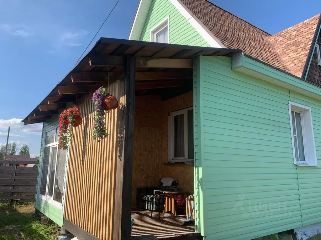 Дом в Новгородская область, Новгородский район, Трубичинское с/пос, д. ... - Фото 1