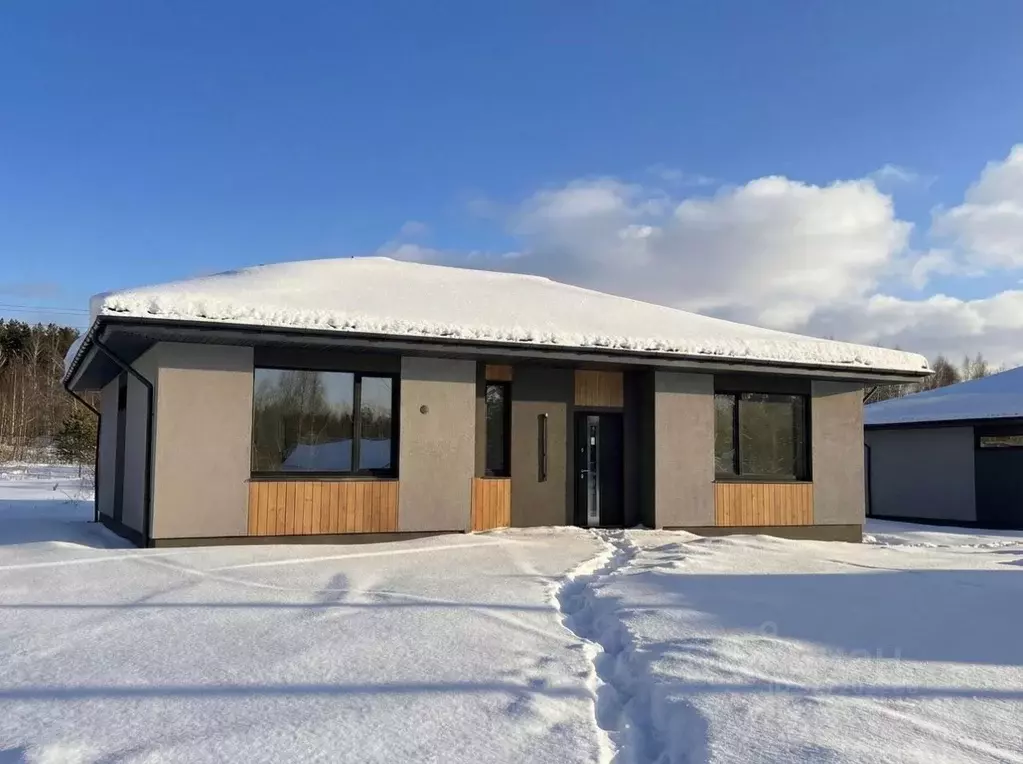 Коттедж в Свердловская область, Первоуральск муниципальный округ, с. ... - Фото 1