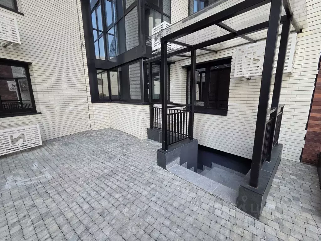 Офис в Краснодарский край, Краснодар ул. Шоссе Нефтяников, 26 (41 м) - Фото 1