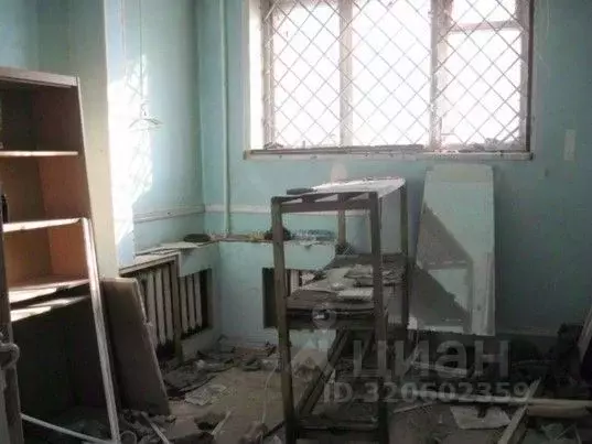 Помещение свободного назначения в Кемеровская область, Кемерово просп. ... - Фото 1