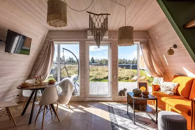 Дом в Ленинградская область, Приозерский район, Красноозерное с/пос, ... - Фото 0