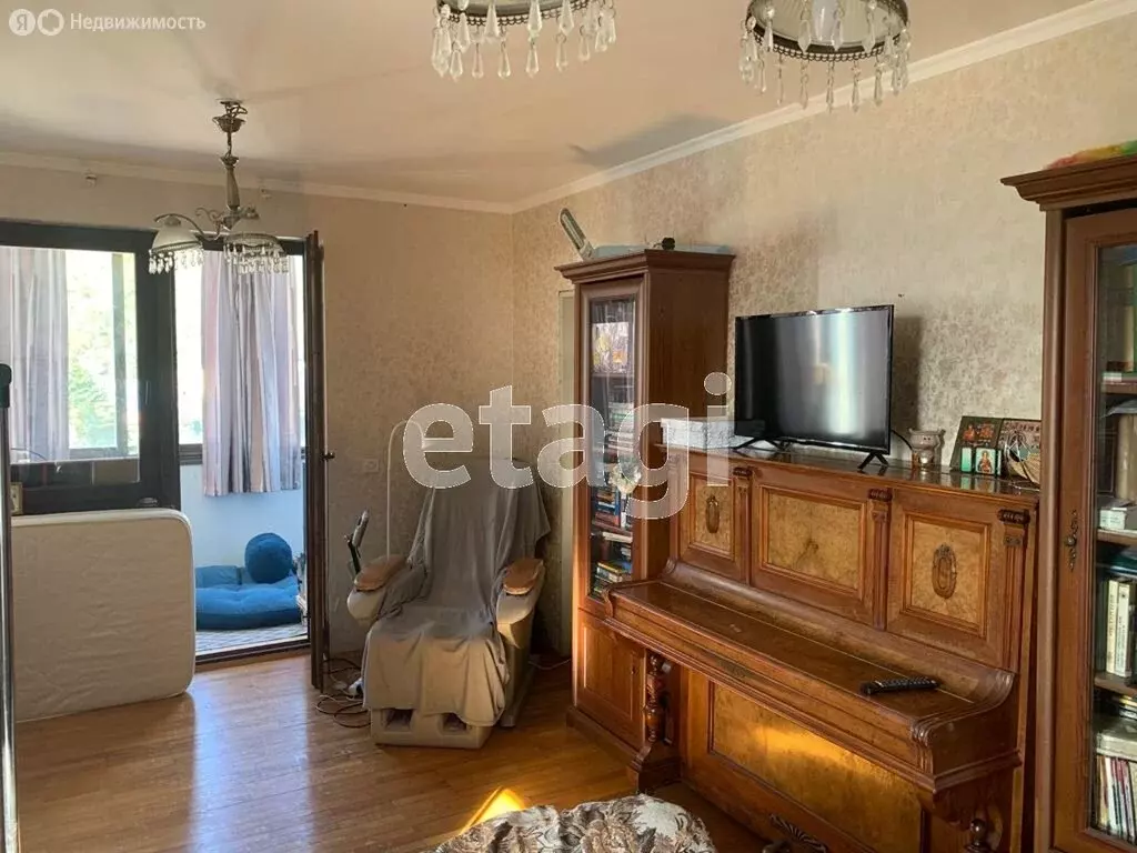 3-комнатная квартира: село Агой, Горная улица, 6 (83 м) - Фото 0