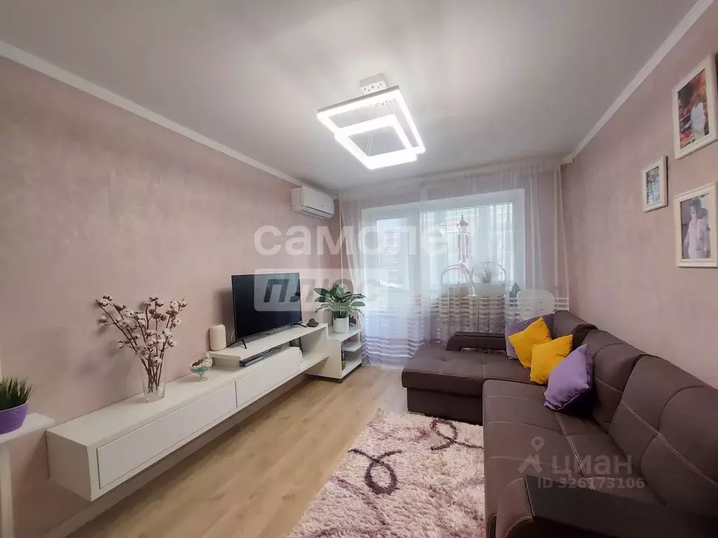 2-к кв. Татарстан, Казань ул. Фатыха Амирхана, 95 (50.0 м) - Фото 1