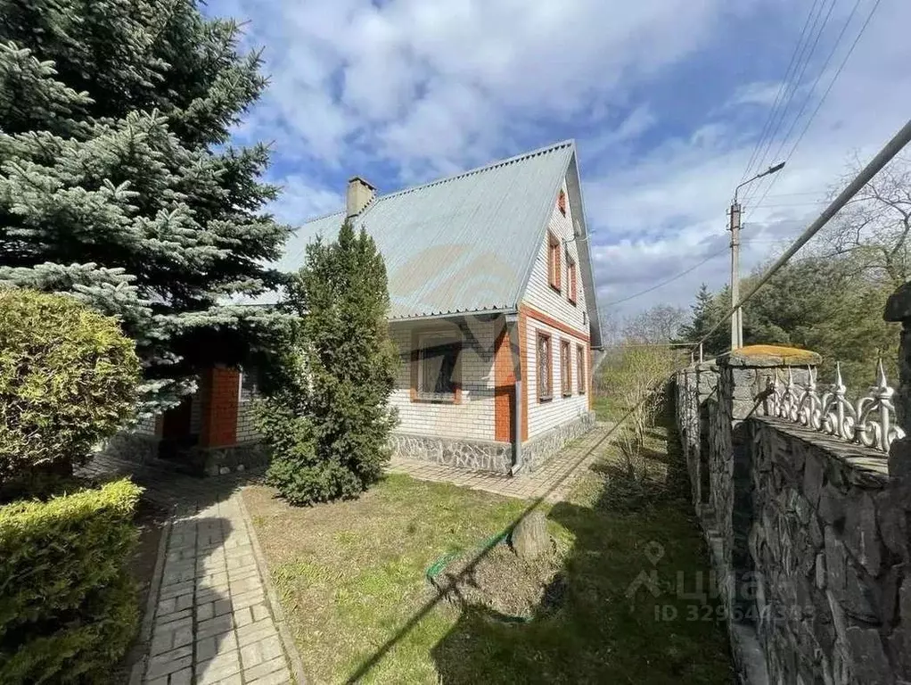 Коттедж в Белгородская область, Губкинский городской округ, с. ... - Фото 1