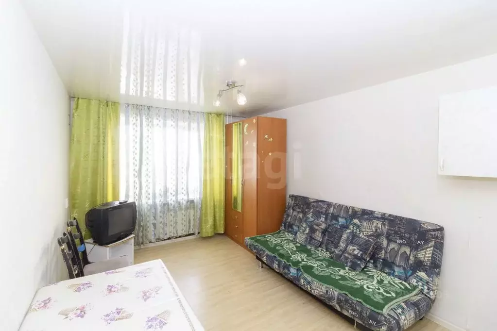 Комната Тюменская область, Тюмень Ставропольская ул., 19 (17.0 м) - Фото 1