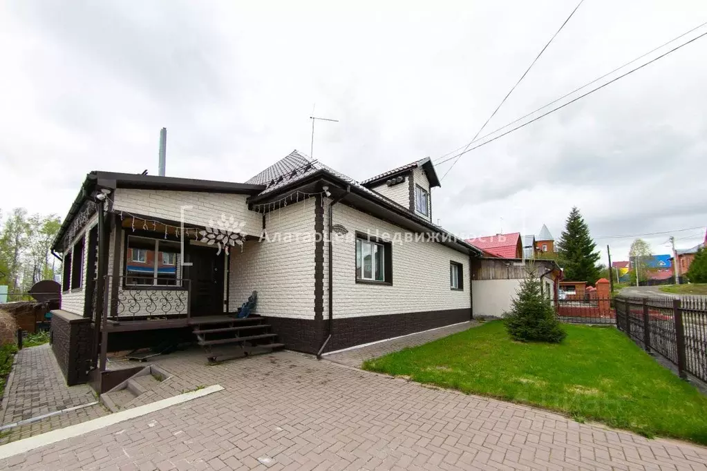 Дом в Томская область, Томск 2-й Академический мкр, 63 (150 м) - Фото 0