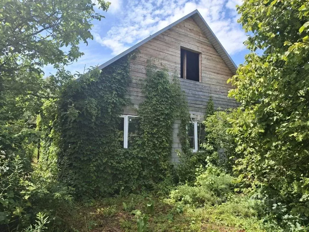 Дом в Краснодарский край, Хадыженск Апшеронский район, ул. Смирнова ... - Фото 1