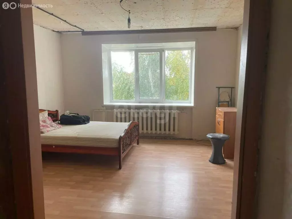 1-комнатная квартира: Трубчевск, улица Дзержинского, 95 (39.2 м) - Фото 1