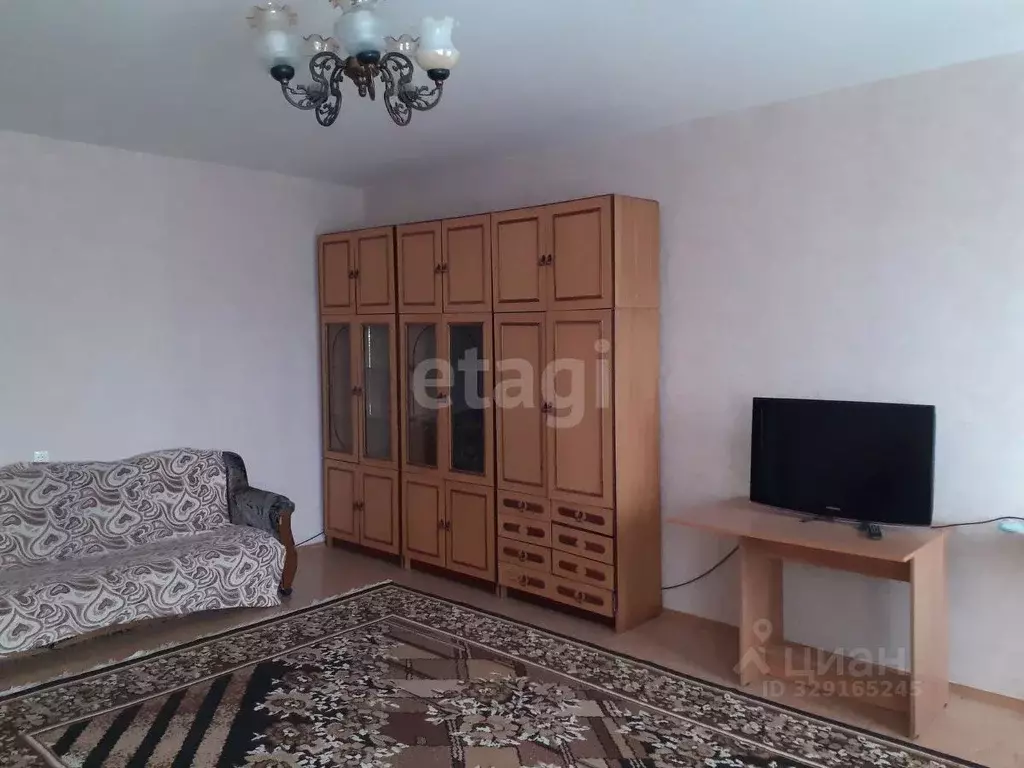 2-к кв. Брянская область, Брянск ул. Крахмалева, 43 (63.7 м) - Фото 1