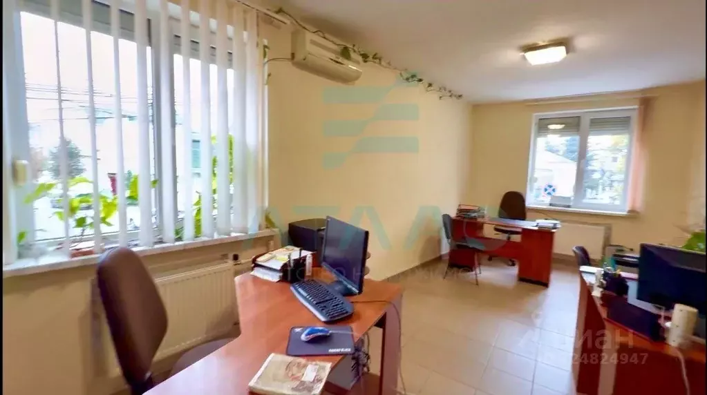 Офис в Крым, Симферополь ул. Некрасова, 23 (250 м) - Фото 1